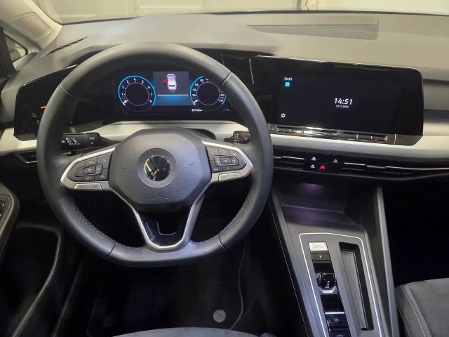 Volkswagen Golf DSG Life Variant