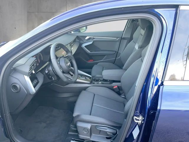 Audi A3 30 TFSI Sedan