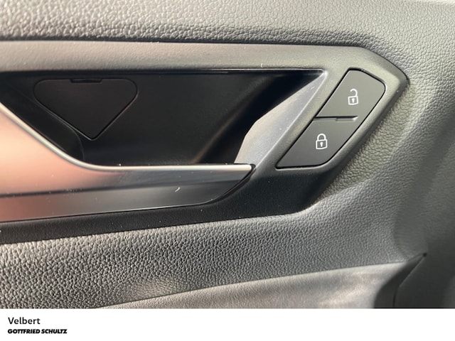 Volkswagen T-Roc 1.5 TSI DSG R-Line