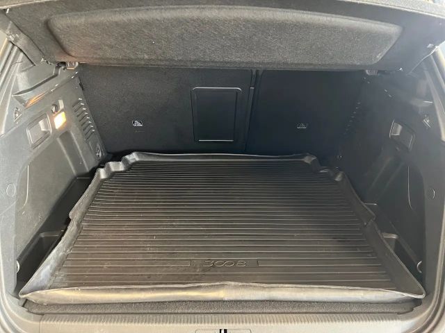 Peugeot 3008 Active Pack EAT8 PureTech