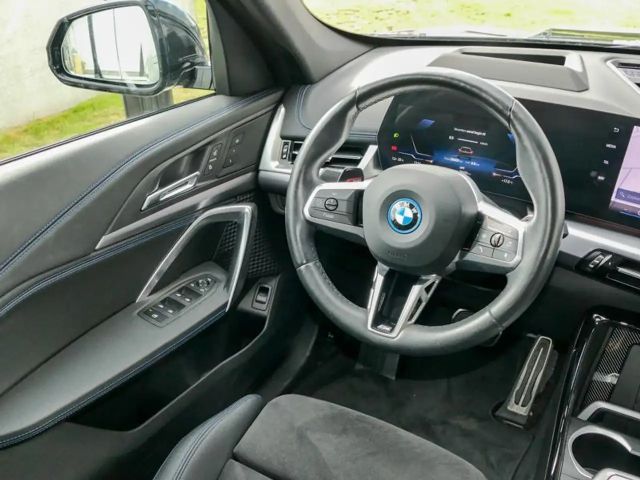 BMW iX1 Drive pro M-Sport xDrive30