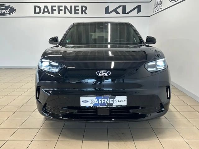 Ford Capri Premium RWD