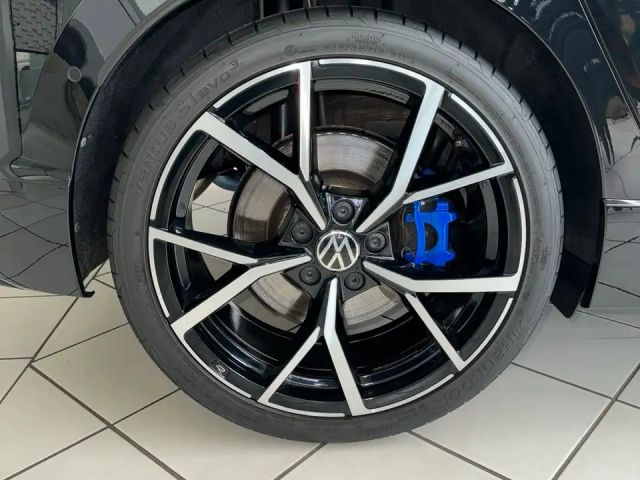 Volkswagen Golf 2.0 TSI 4Motion Golf VIII