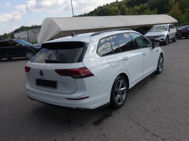Volkswagen Golf R-Line Variant