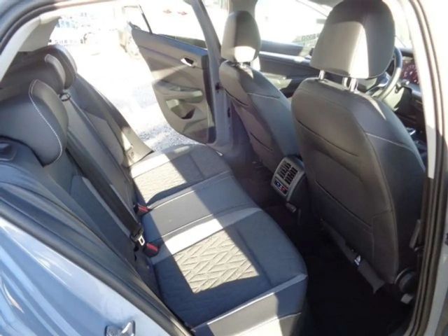 Volkswagen Golf 1,5 TSI Goal *LED *Navi *AHK