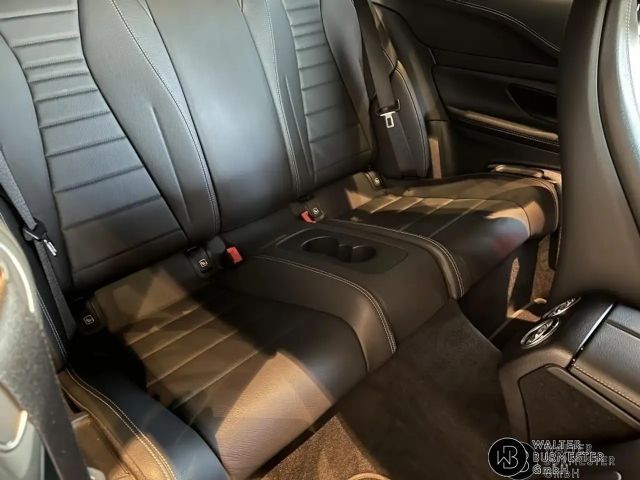 Mercedes-Benz E 300 AMG Line Coupé