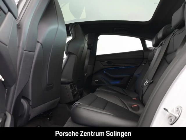 Porsche Taycan 4 Black Edition