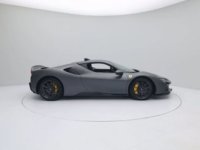 Ferrari SF90 Stradale