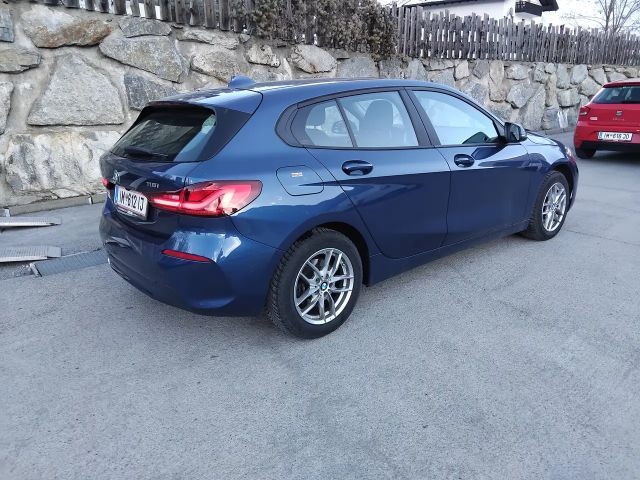 BMW 116 116i Advantage pakket