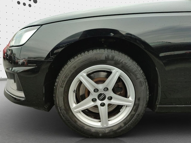 Audi A4 30 TDI Avant S-Tronic