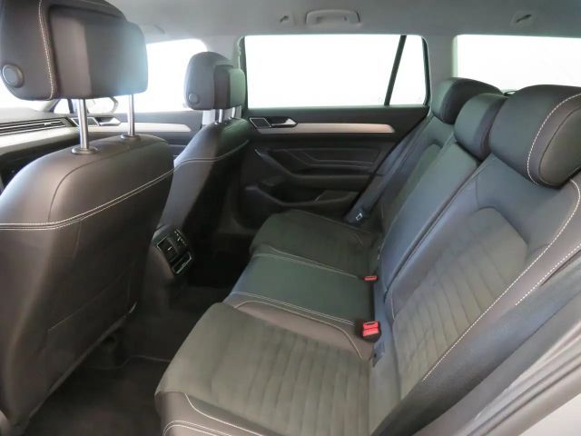 Volkswagen Passat DSG Elegance Elegance Variant