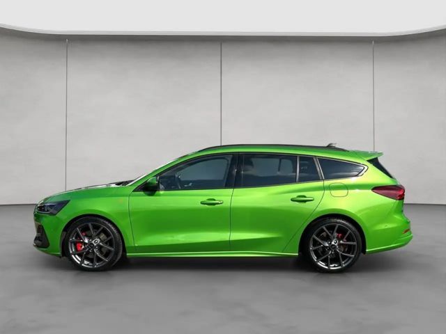 Ford Focus EcoBoost ST Line Wagon