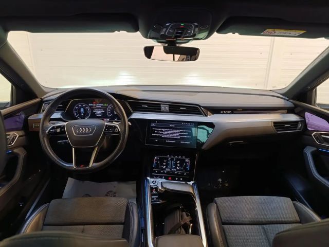 Audi e-tron 55 S-Line