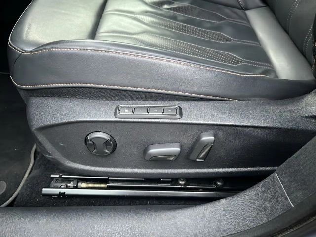 Cupra Leon 2.0 TSI DSG VZ