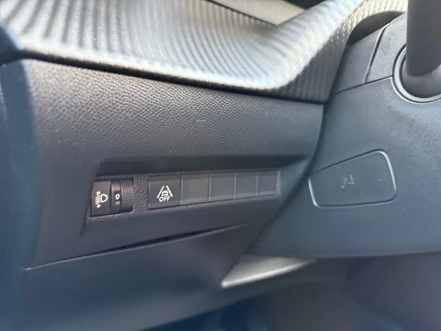 Peugeot E-208 Allure Pack