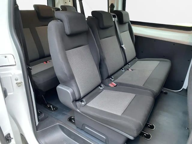 Opel Zafira Life Vivaro M Kombi CDTI 9 Sitzer PDC 1Hd.