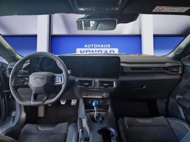 Ford Mustang Fastback GT 5.0 V8