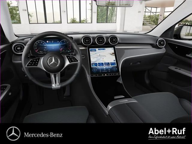 Mercedes-Benz C 200 AVANTGARDE C 200 d Sedan