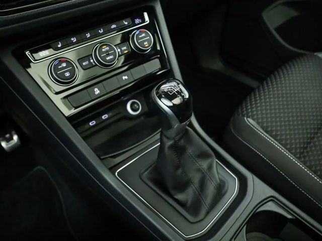 Volkswagen Touran 1.5 TSI Comfortline