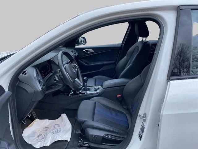 BMW 118 118i M-Sport Sedan