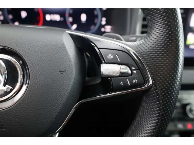 Skoda Karoq 1.5 TSI Ambition