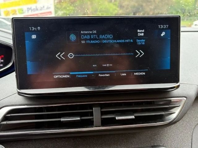 Peugeot 3008 1.2 PureTechRoad Trip Tempomat+LED+SHZ+NAVI