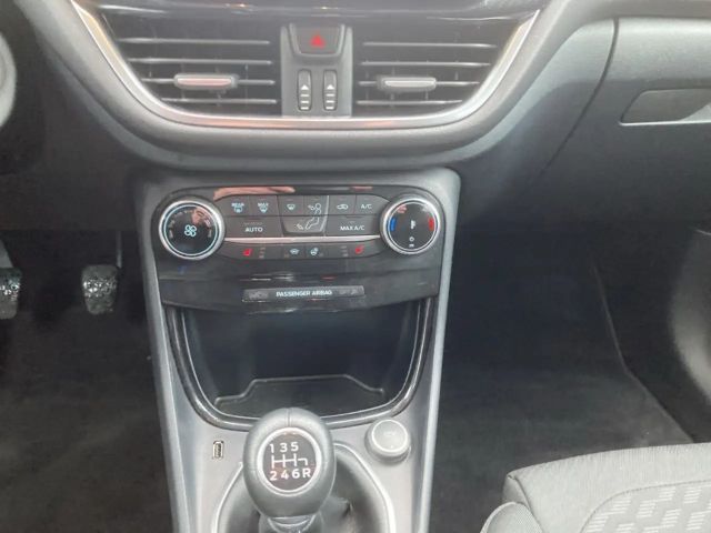 Ford Puma EcoBoost Titanium