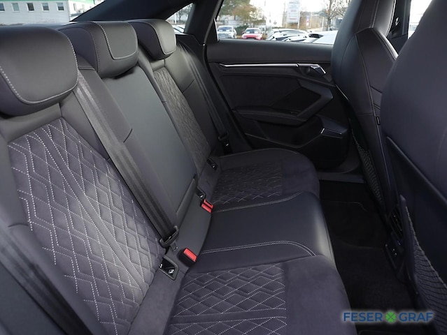 Audi S3 Quattro S-Tronic Sedan