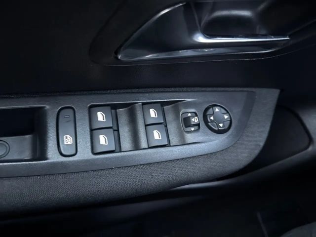 Peugeot 208 Active Pack PureTech