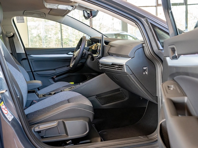 Volkswagen Golf 1.5 eTSI Golf VIII Variant