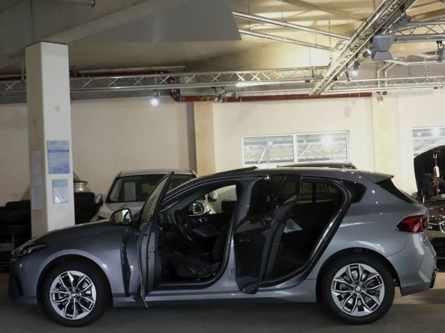 BMW 118 118d Sedan
