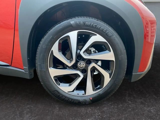 Toyota Aygo X Bi-Tone Hatchback