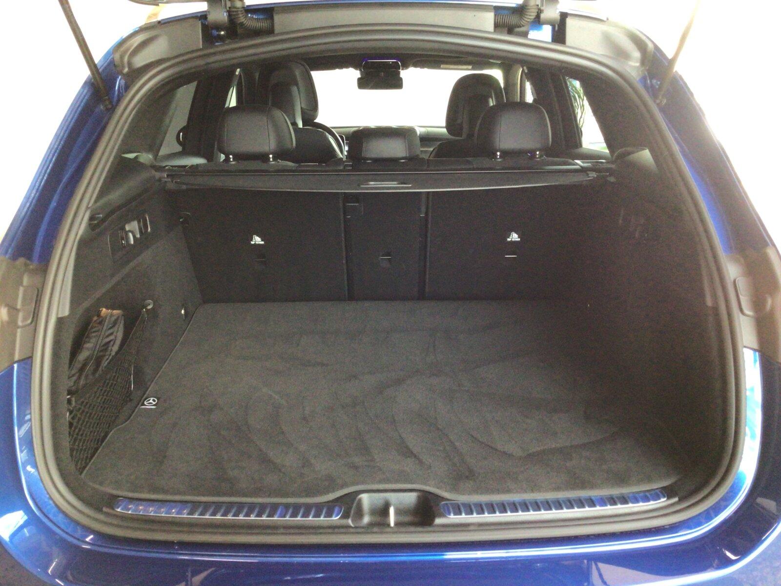 Mercedes-Benz GLC 300 4MATIC AMG Line GLC 300 d