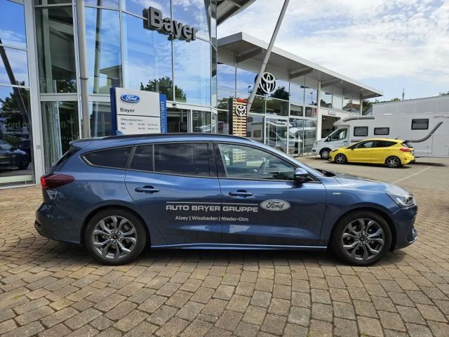 Ford Focus EcoBoost ST Line Wagon