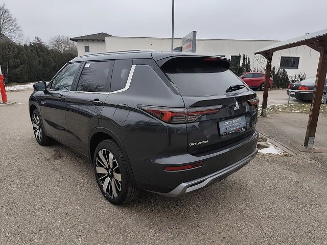 Mitsubishi Outlander Intense PHEV