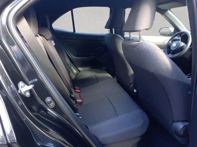 Toyota Yaris Cross Teamplayer,Safety-Paket,Winter-Paket