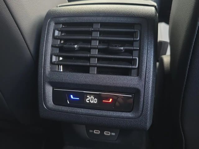 Volkswagen Golf 2.0 TDI DSG