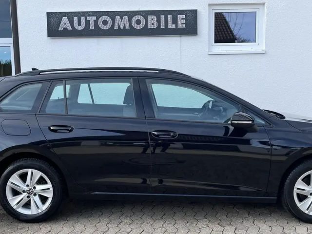 Volkswagen Golf DSG Golf VIII Life Variant