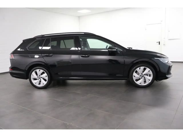 Volkswagen Golf 2.0 TDI DSG Golf VIII Variant