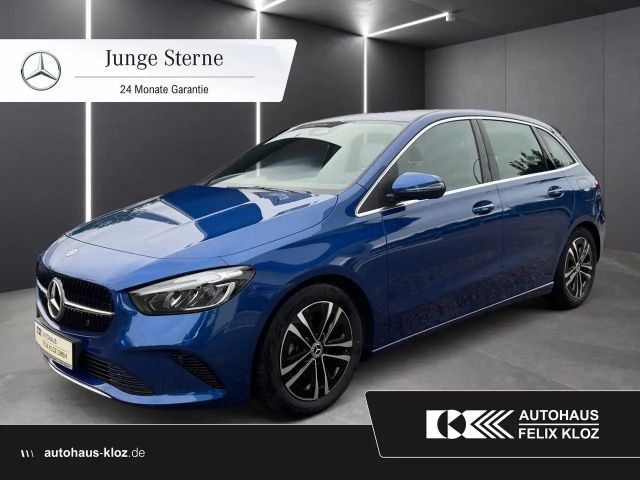 Mercedes-Benz B 200 Progressive Sedan