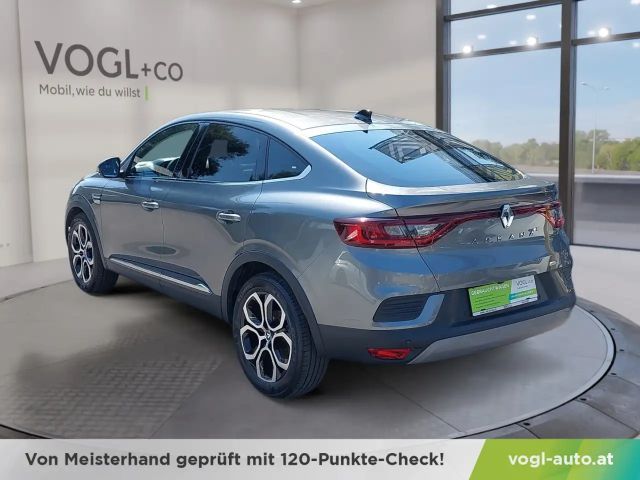 Renault Arkana E-Tech Intens