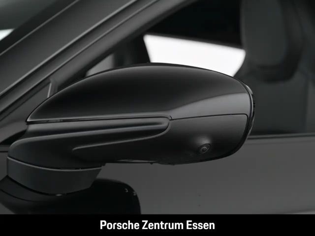 Porsche Taycan 4 Cross Turismo