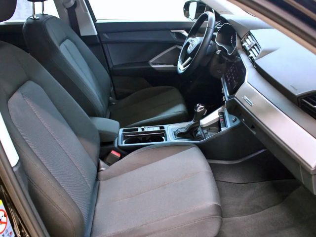 Audi Q3 1.5 TFSI S-Line