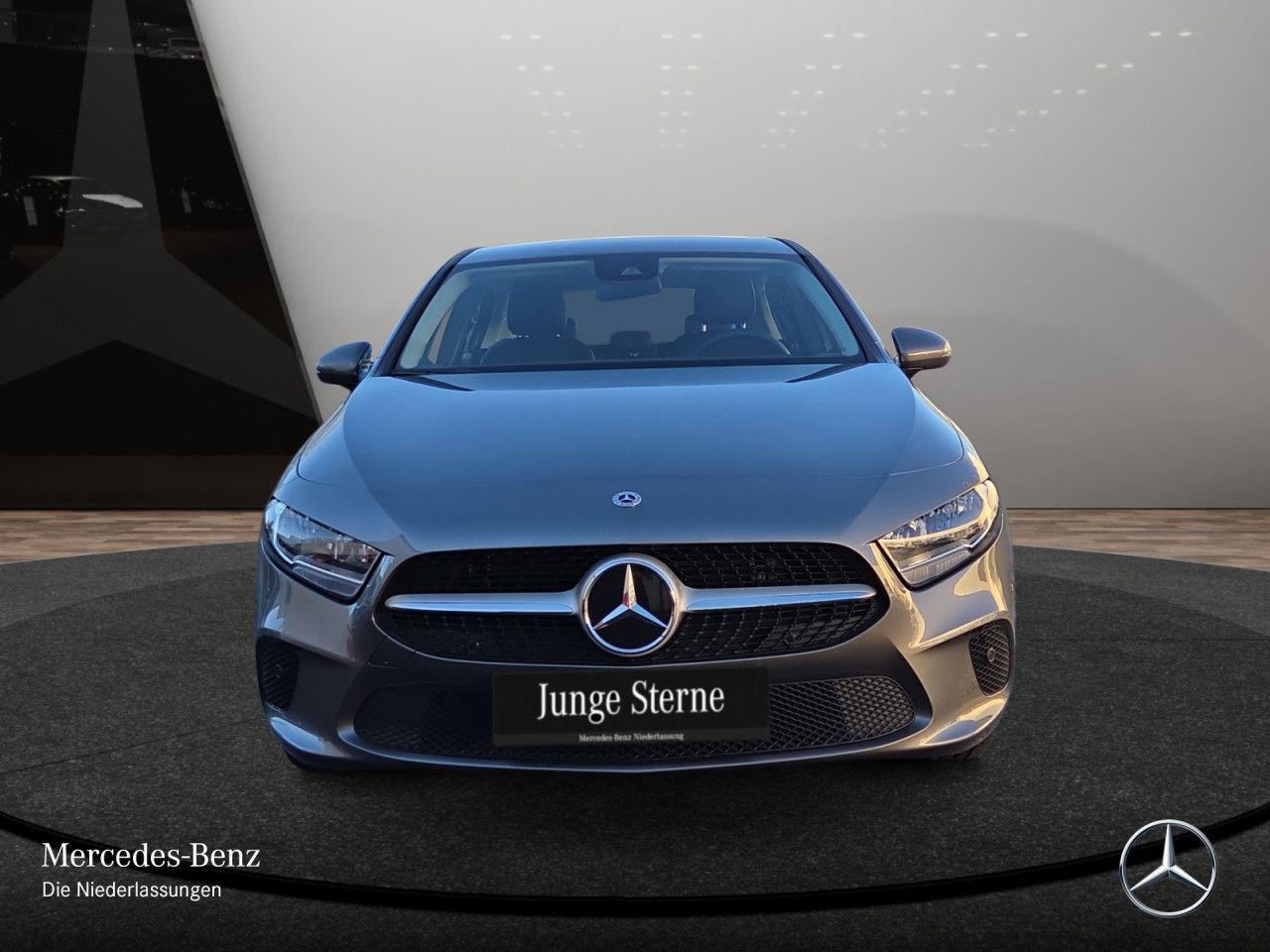 Mercedes-Benz A 250 A 250 e Style