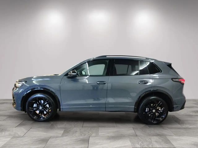Volkswagen Tiguan 2.0 TSI R-Line Style