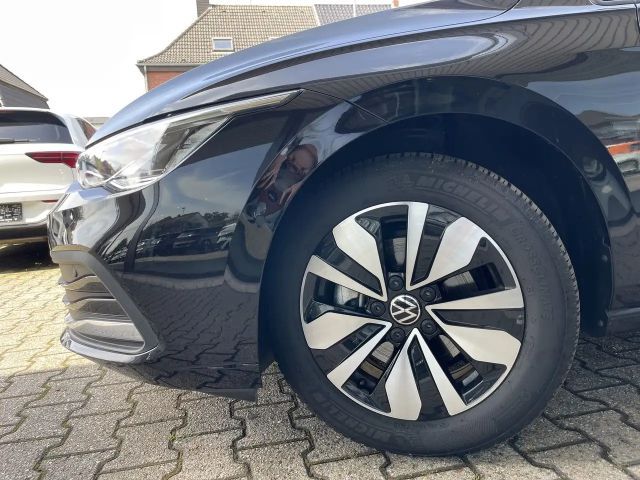 Volkswagen Golf Golf VIII IQ.Drive Move