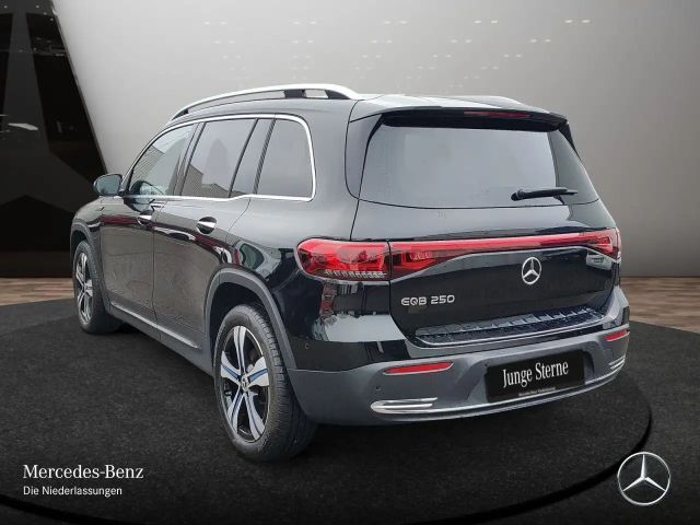 Mercedes-Benz EQB 250