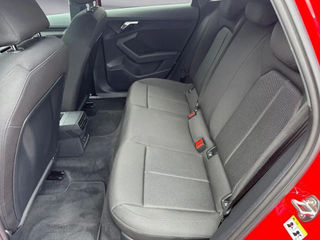 Audi A3 Hybride S-Line Sedan