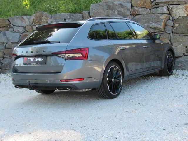 Skoda Superb 2.0 TSI 4x4 Combi Sportline