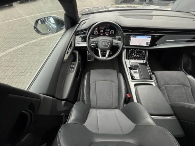 Audi Q8 55 TFSI Quattro S-Line